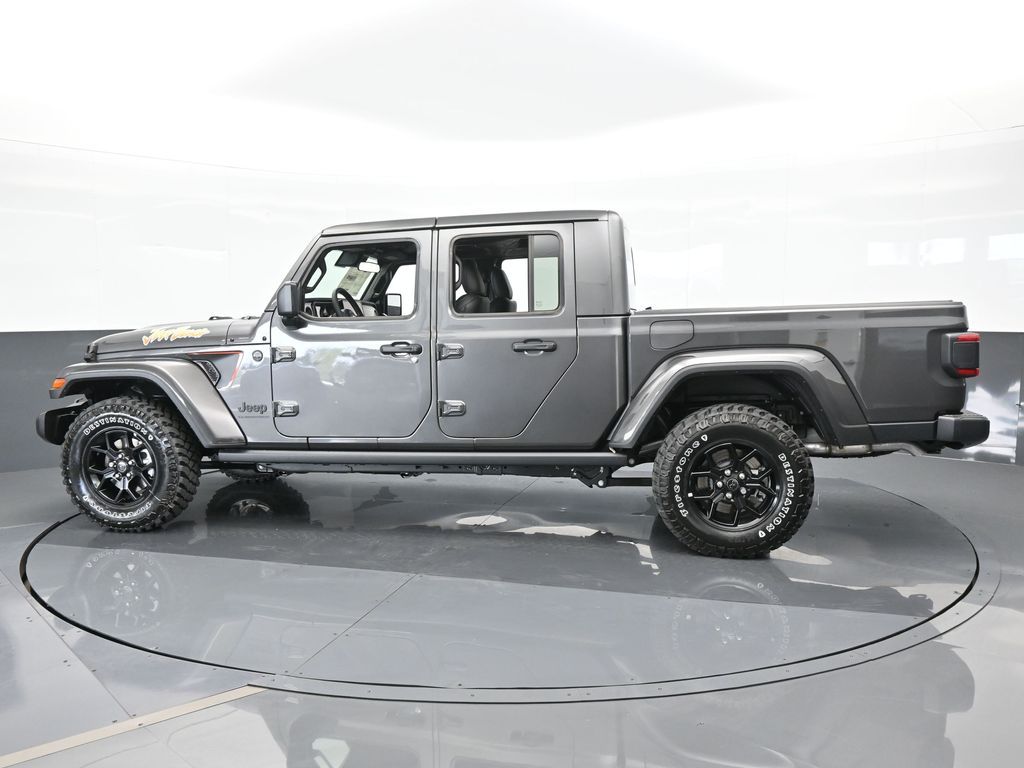 2024 Jeep Gladiator Sport photo 3