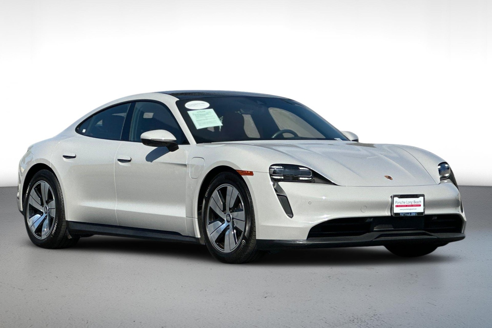 2023 Porsche Taycan photo 11