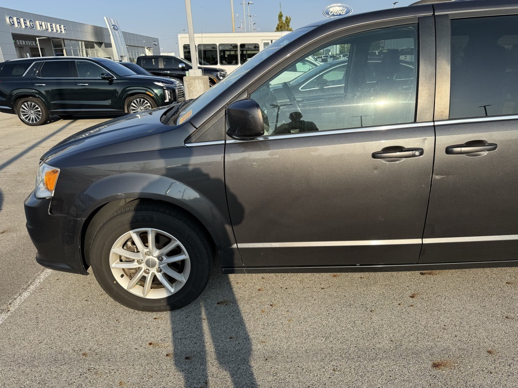 2019 Dodge Grand Caravan SXT photo 4