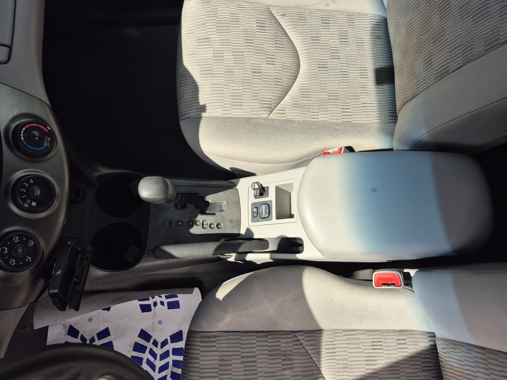 2012 Toyota RAV4 Base photo 26