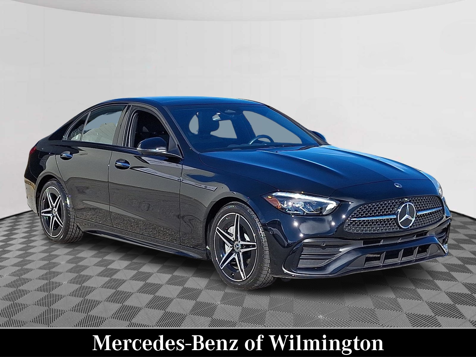2025 Mercedes-Benz C-Class Sedan C 300's photo