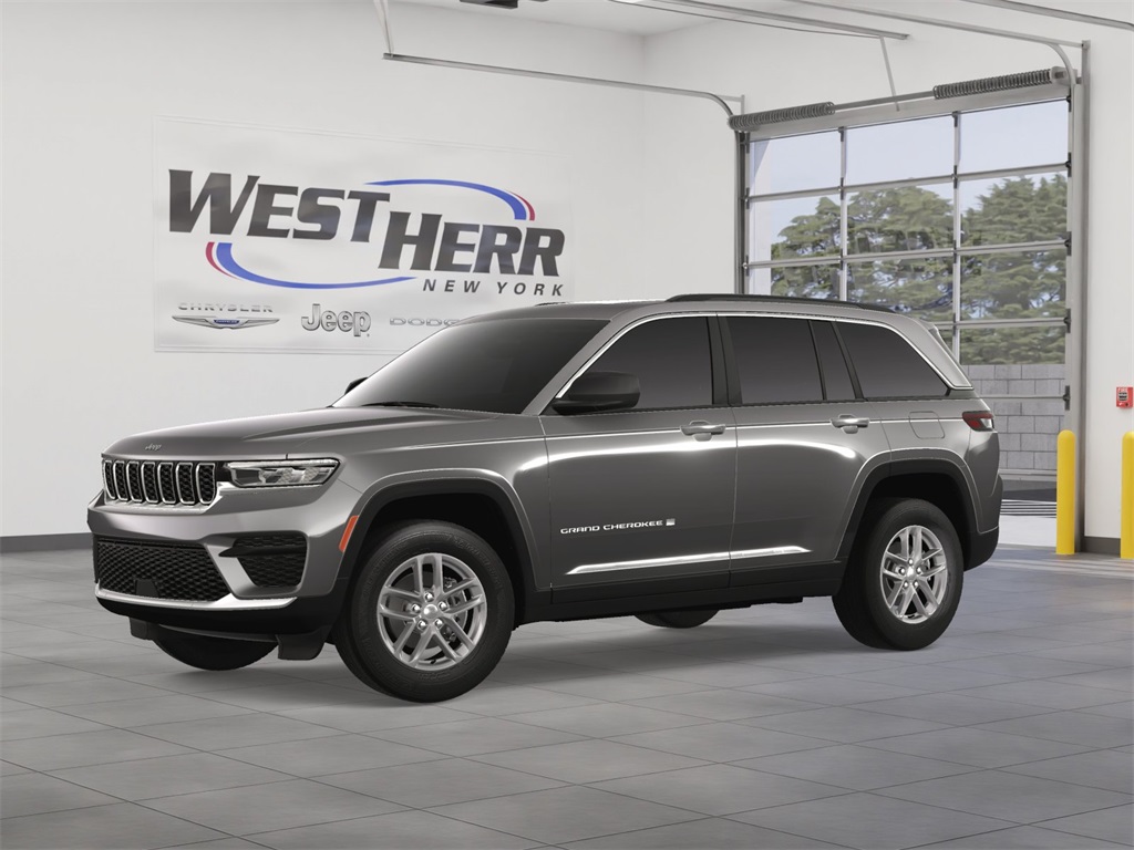2025 Jeep Grand Cherokee Laredo photo 13