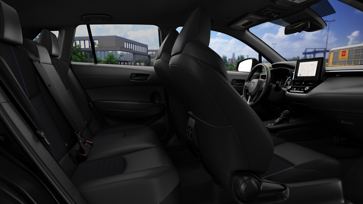2026 Toyota Corolla Cross Hybrid SE photo 21
