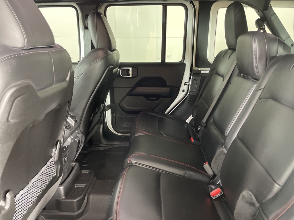 2025 Jeep Wrangler Rubicon X photo 34
