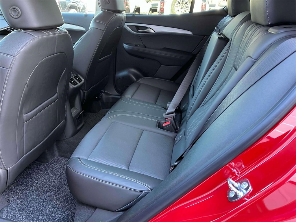 2025 Buick Envision Avenir photo 16