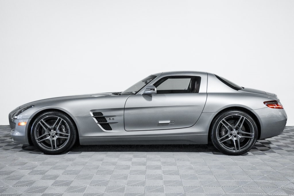 2011 Mercedes Benz SLS AMG photo 17