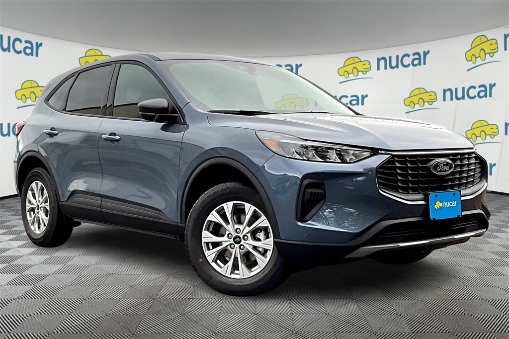 New 2025 Vapor Blue Metallic Ford Active image 1