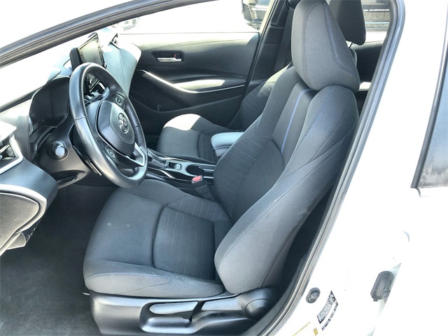 2022 Toyota Corolla SE photo 3