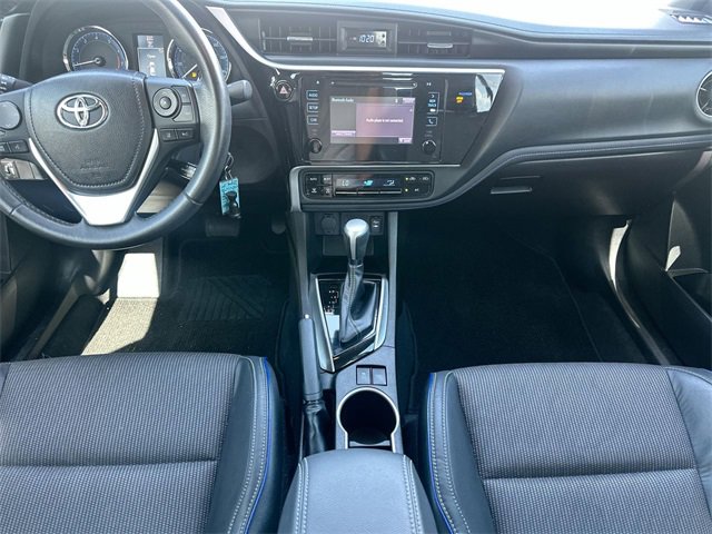 2019 Toyota Corolla L photo 12