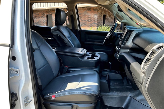2019 Ram 2500 Tradesman photo 27