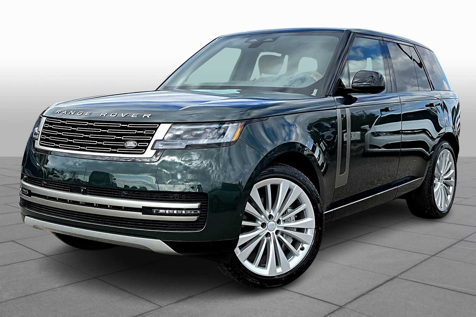 2025 Land Rover Range Rover SE's photo
