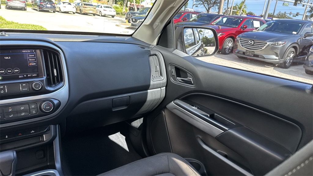 2020 Chevrolet Colorado LT photo 15