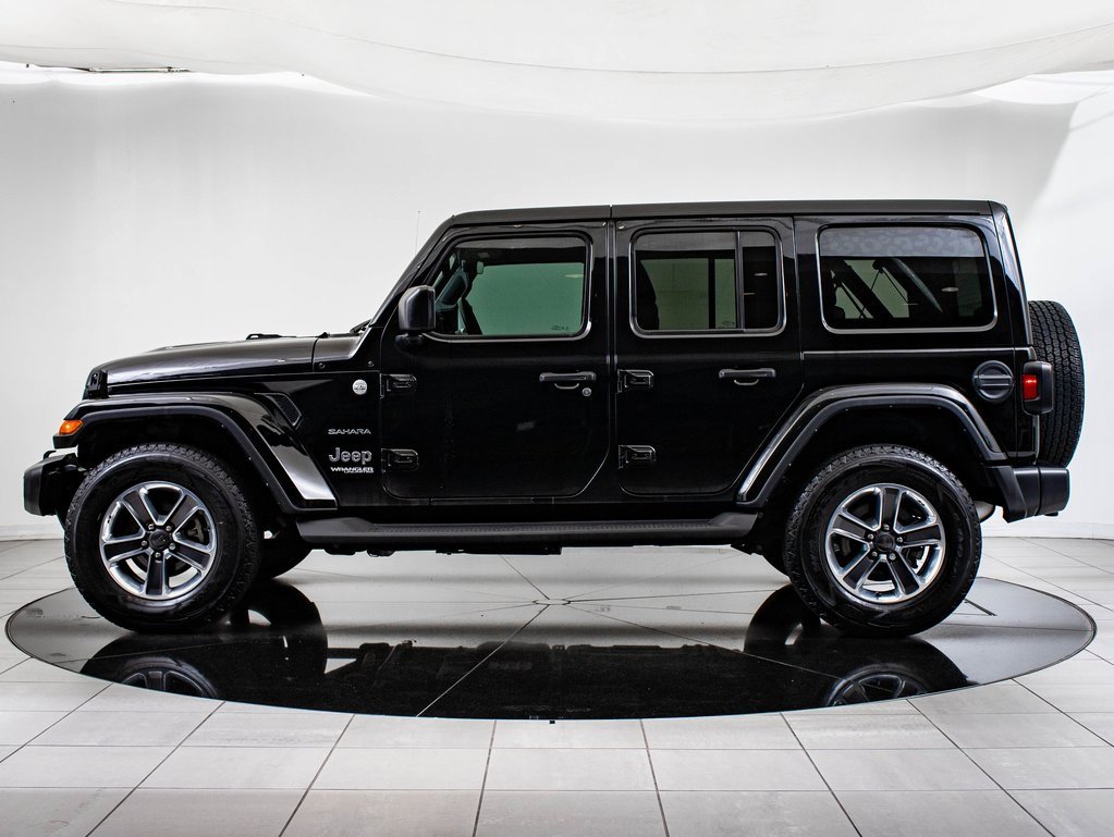 2022 Jeep Wrangler Unlimited Sahara photo 12