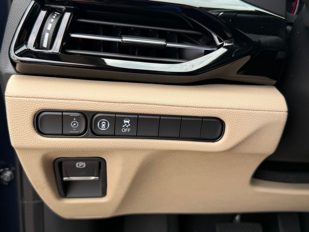 2025 Acura MDX Base photo 21