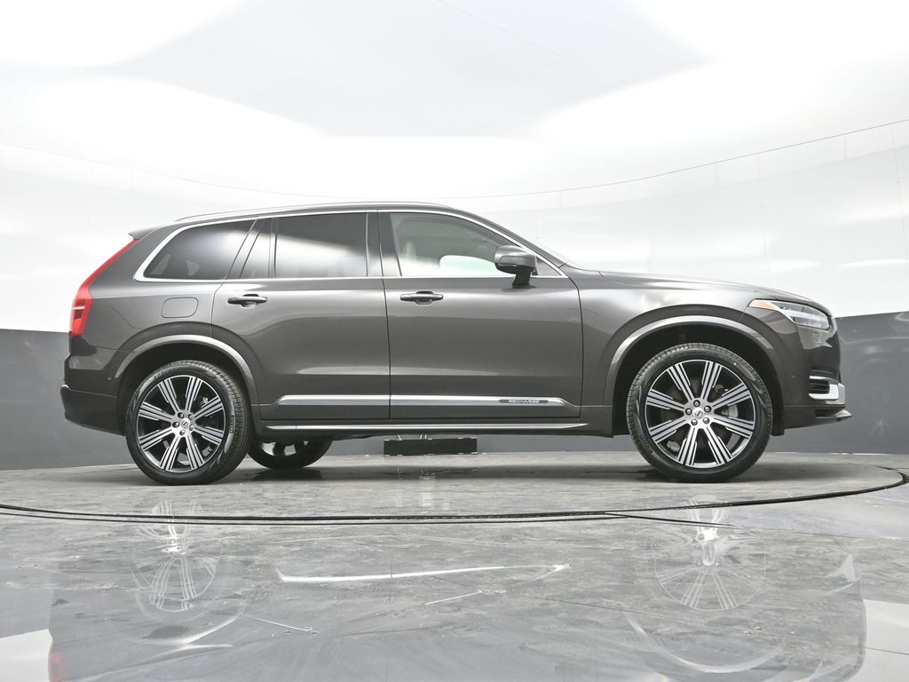 2024 Volvo XC90 T8 Plus photo 24