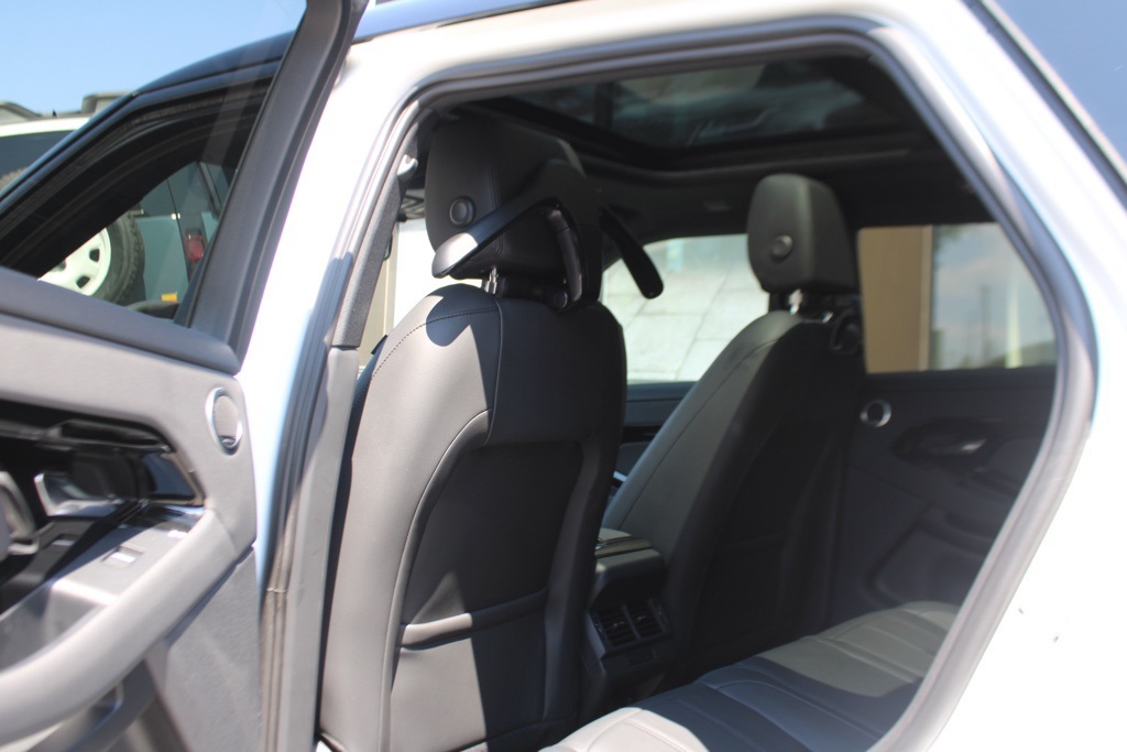 2024 Land Rover Range Rover Evoque S photo 26