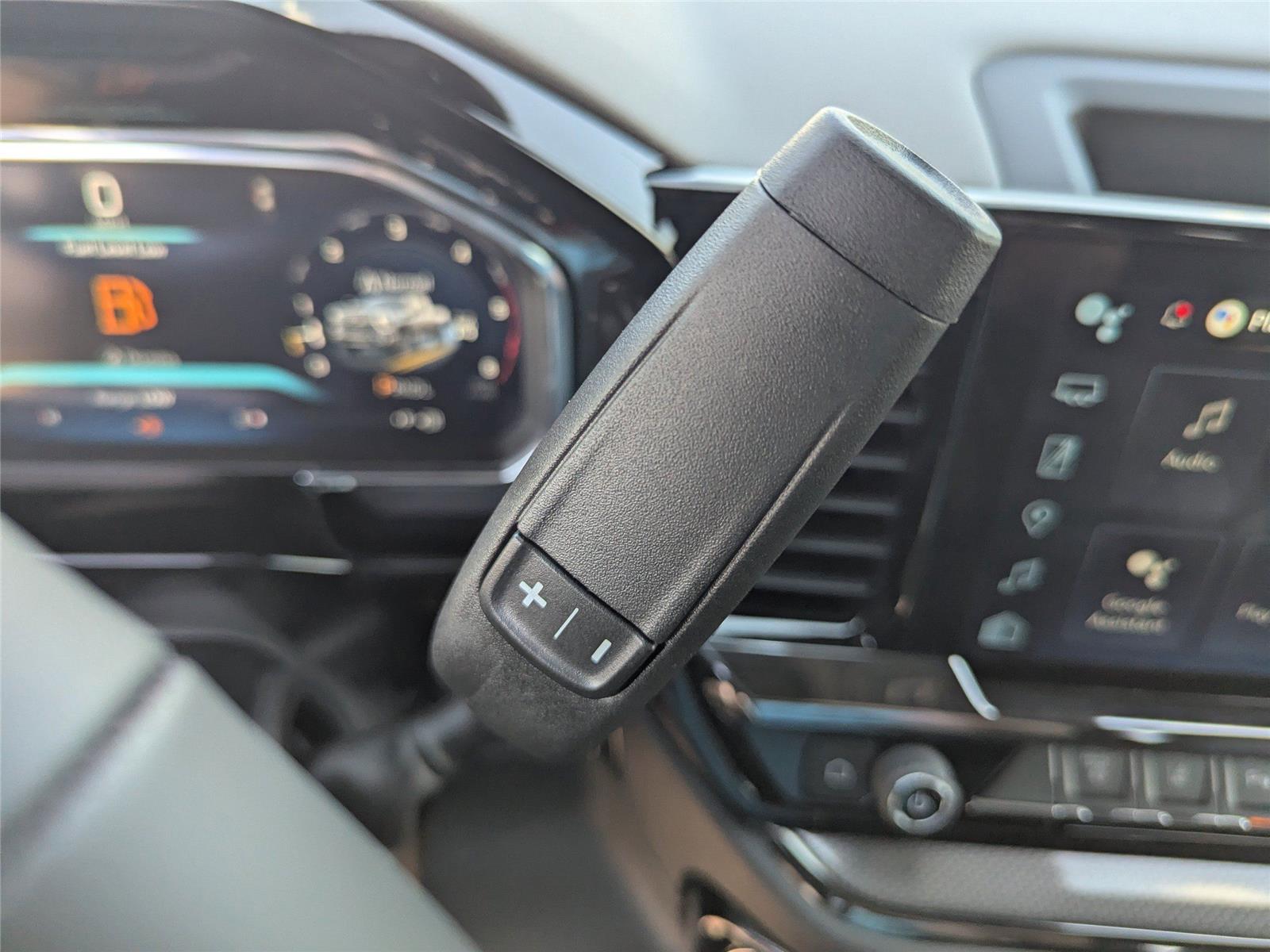 2026 Chevrolet Silverado 2500HD ZR2 photo 21