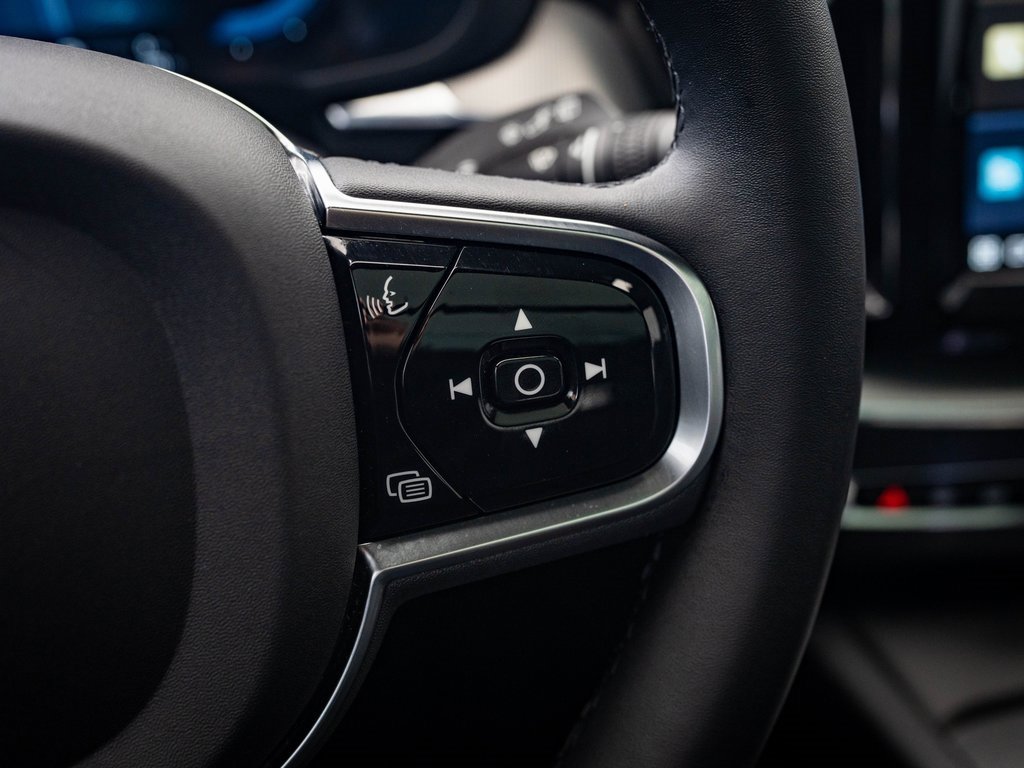 2024 Volvo XC60 Recharge Hybrid Ultimate photo 26
