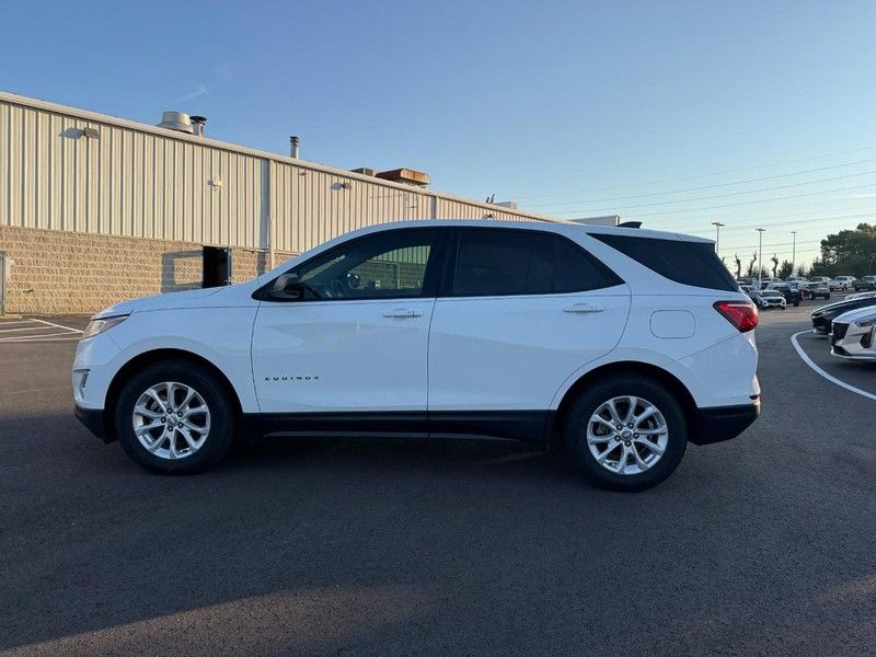 2018 Chevrolet Equinox LS photo 6