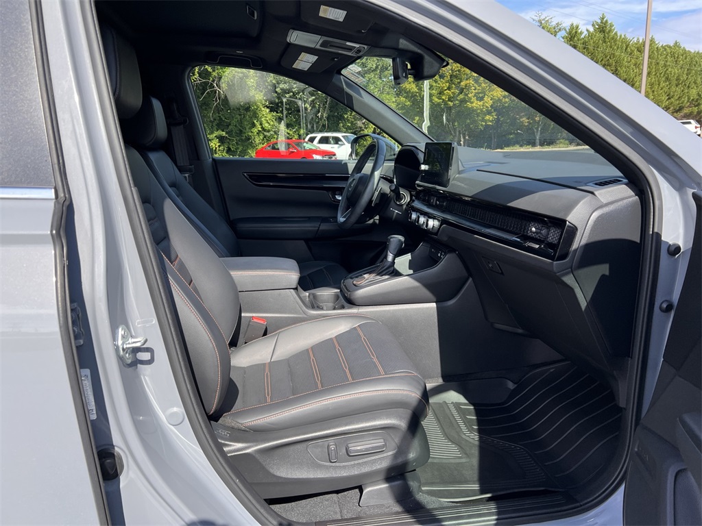 2024 Honda CR-V Hybrid Sport Touring photo 16