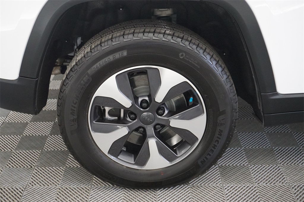 2024 Jeep Cherokee Base photo 10