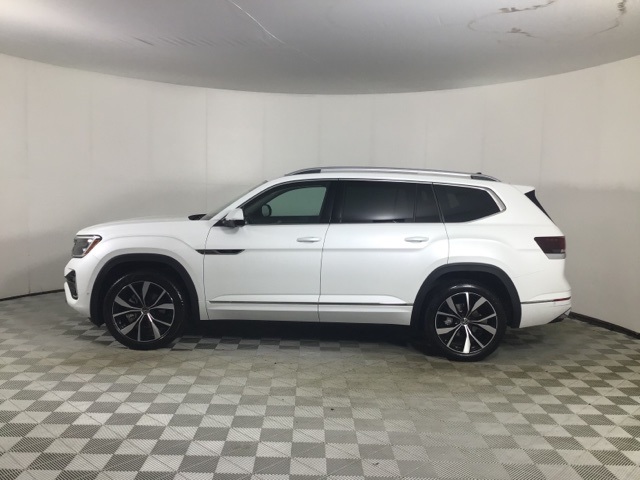 2025 Volkswagen Atlas SEL Premium R-Line photo 4