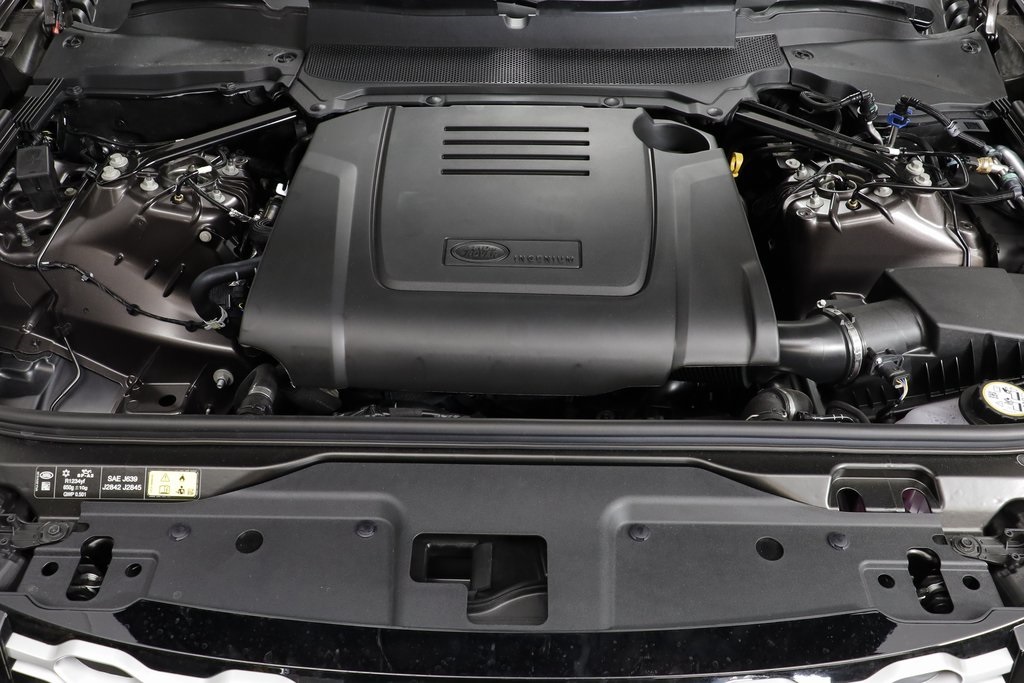2025 Land Rover Discovery S photo 20