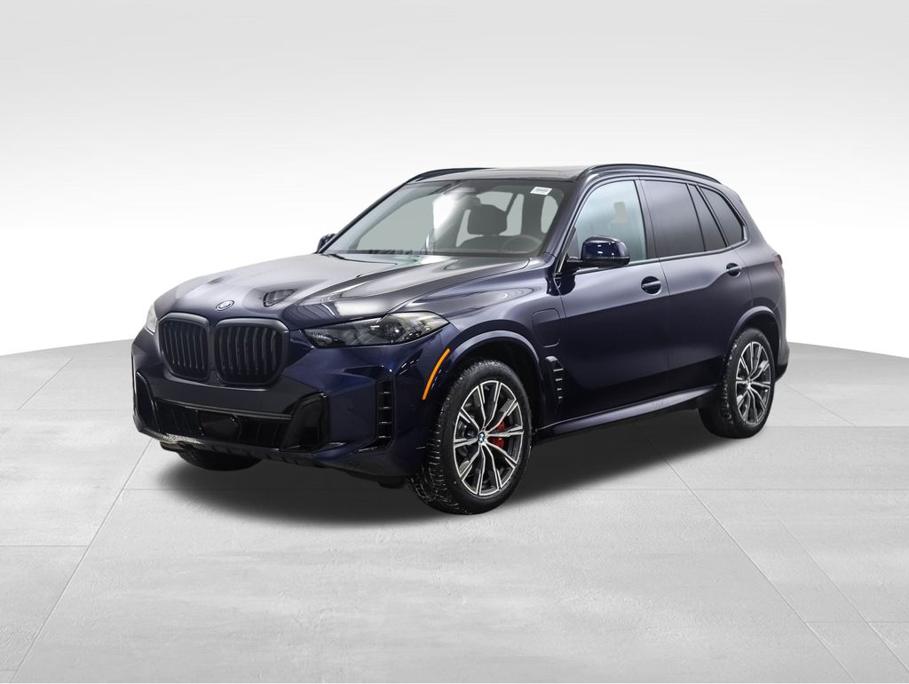2026 BMW X5 50e's photo