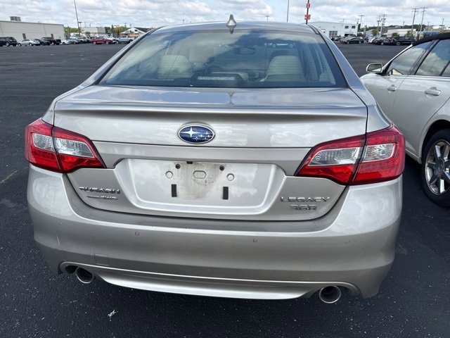 2017 Subaru Legacy Limited photo 4