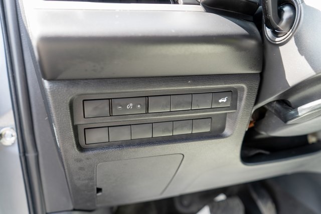 2023 Mitsubishi Outlander SEL photo 18