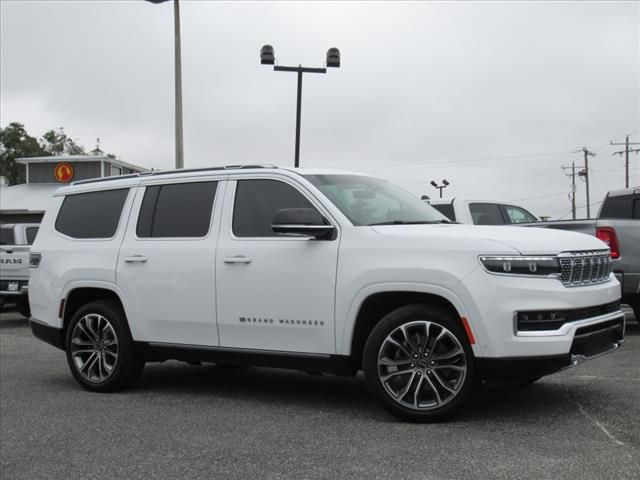 2024 Jeep Grand Wagoneer III photo 2