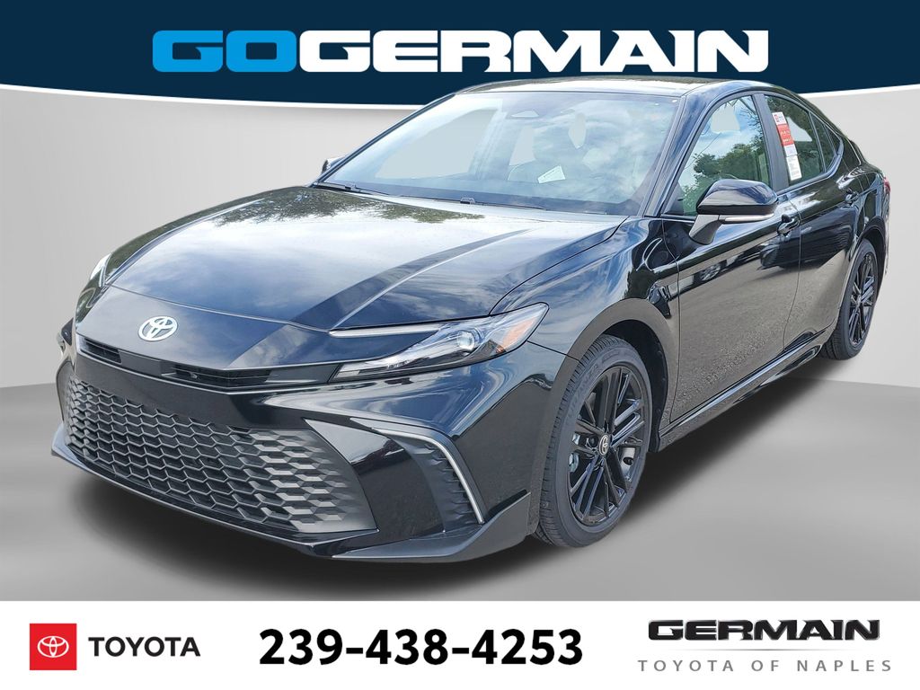 2026 Toyota Camry SE's photo