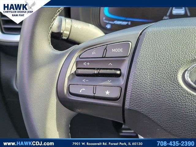 2025 HYUNDAI VENUE - Image 15