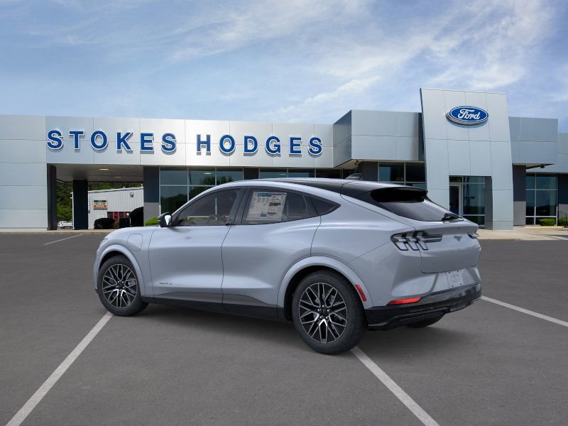 2025 Ford Mustang Mach-E Premium photo 4