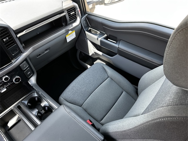 2024 Ford F-150 XLT photo 14