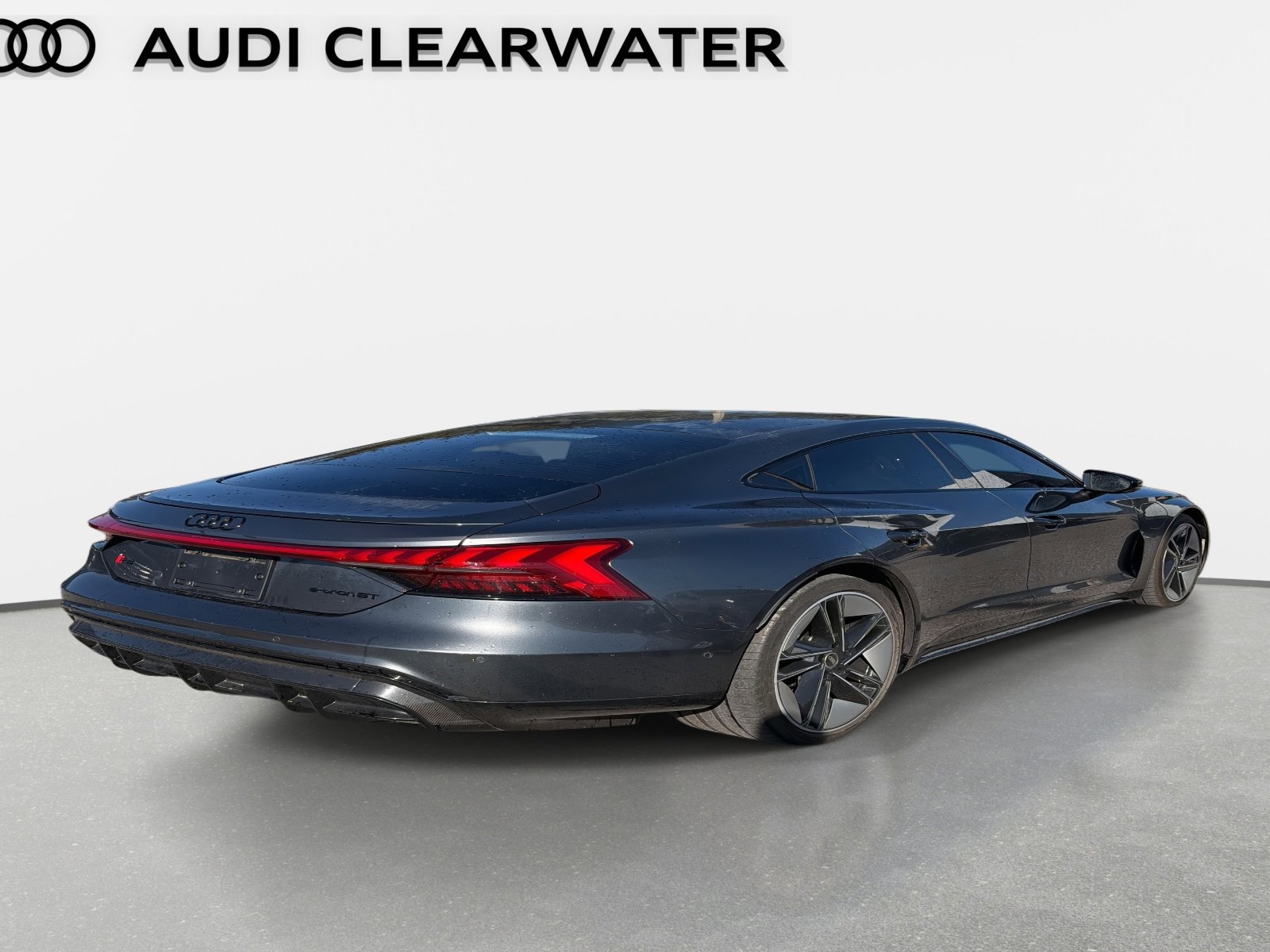 Pre-Owned 2023 Audi RS e-tron GT CARBON PERFORMANCE PKG Sedan in Pinellas  Park #63P1769 | Crown Eurocars, image size:1600x1200