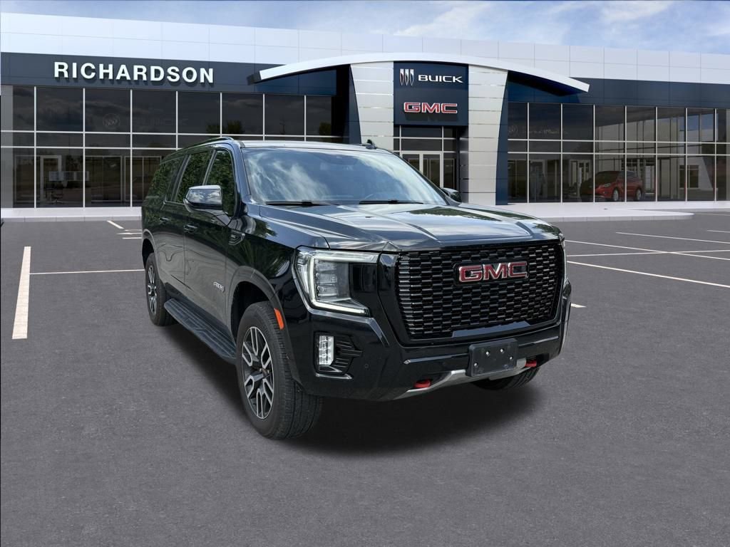 2023 Gmc Yukon XL AT4 photo 2