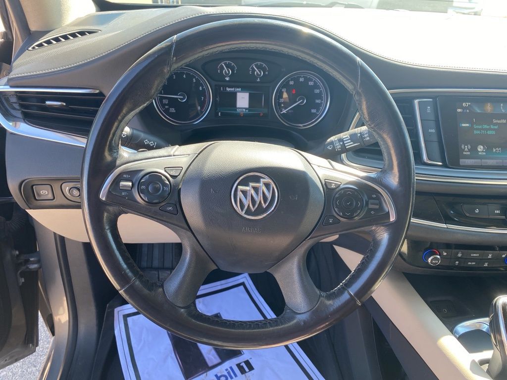 2018 Buick Enclave Essence photo 11