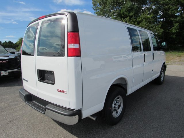 2025 Gmc Savana Cargo 2500 photo 7