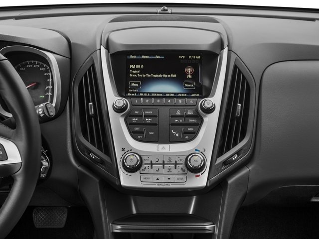 2017 Chevrolet Equinox LT photo 13