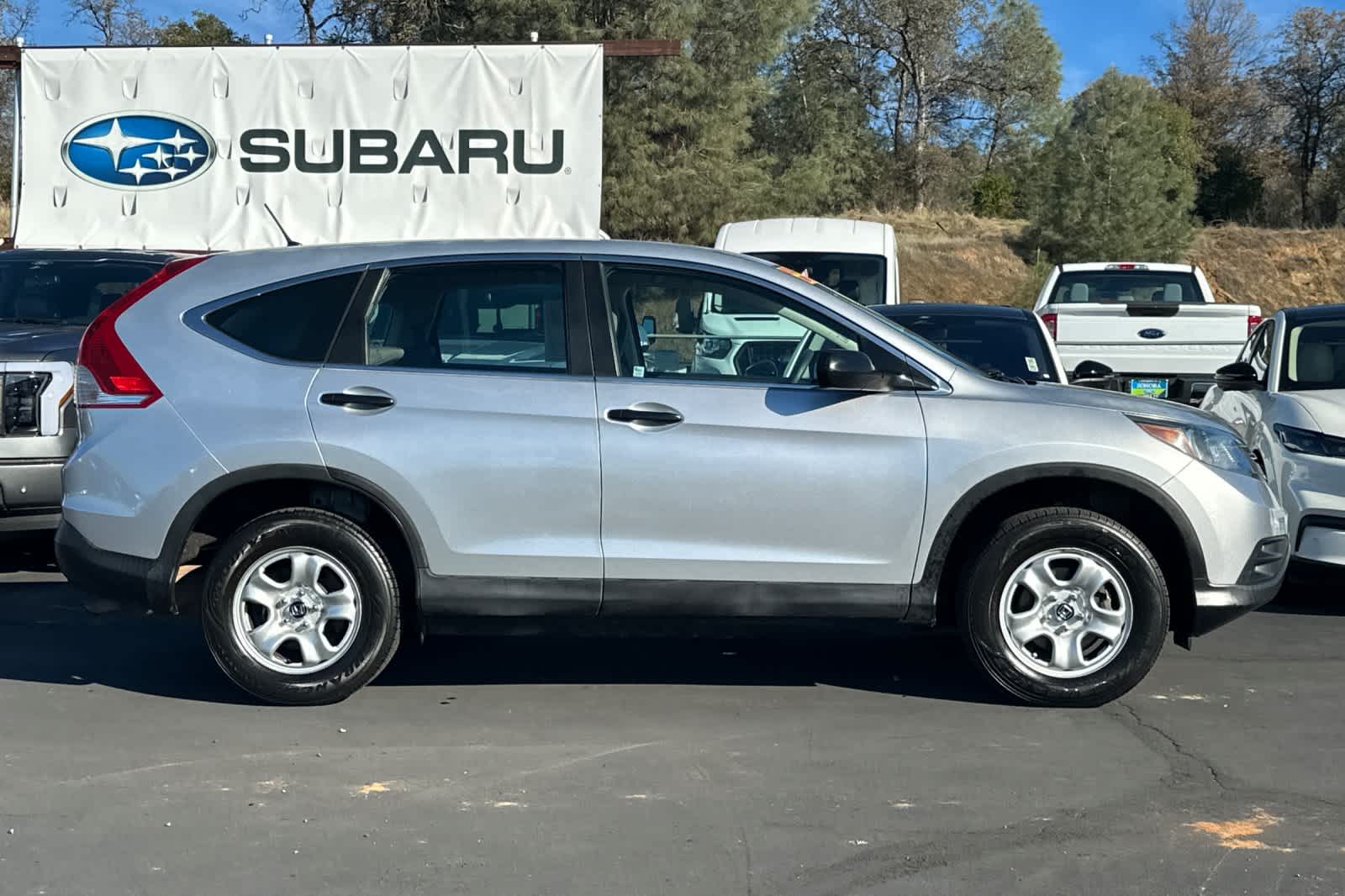 2014 Honda CR-V LX photo 2