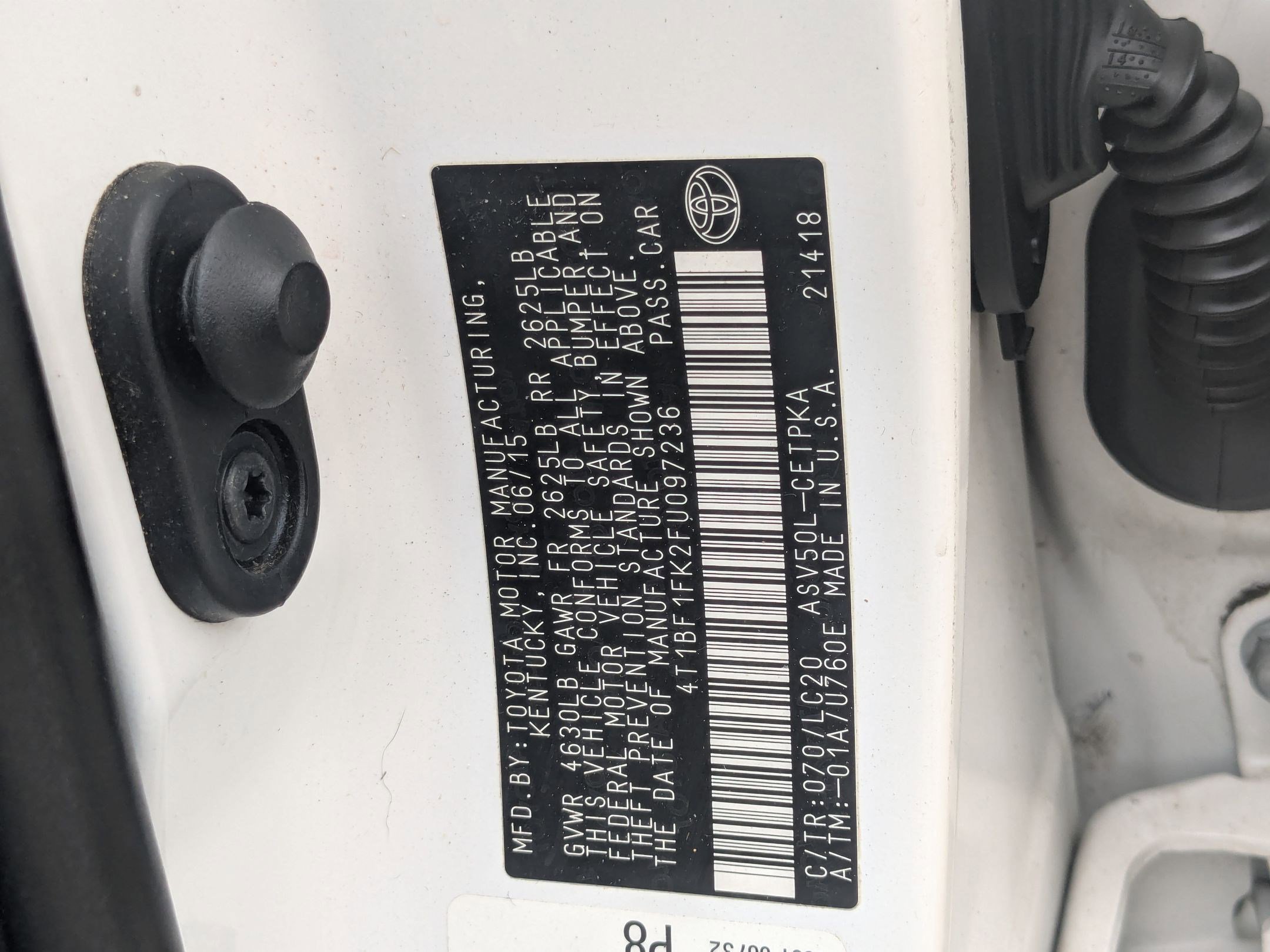 2015 Toyota Camry XSE photo 18