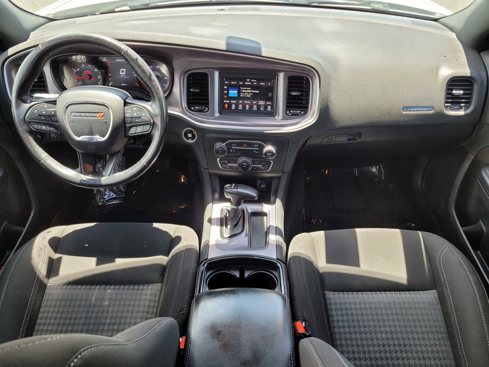 2021 Dodge Charger SXT photo 12