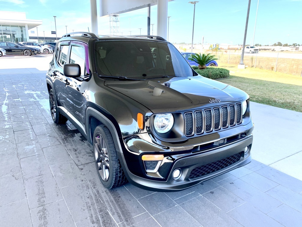 2021 Jeep Renegade Latitude photo 3