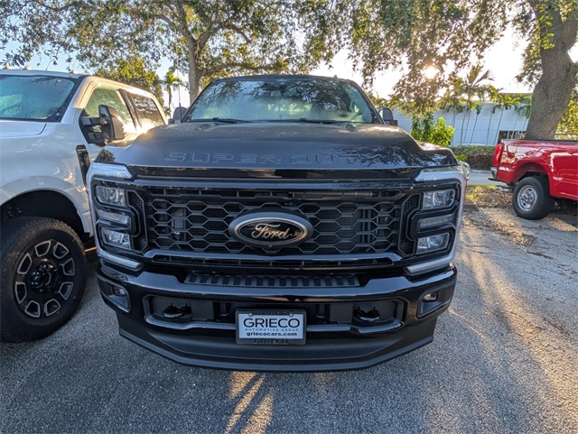 2026 Ford F-250 XLT photo 4