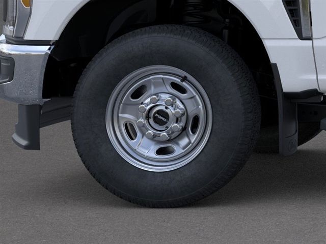 2026 Ford F-250 XL photo 17