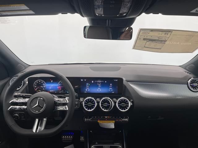 2025 Mercedes Benz GLA 250 photo 6
