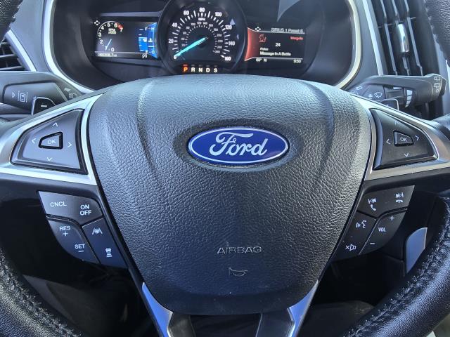 2019 Ford Edge SEL photo 15
