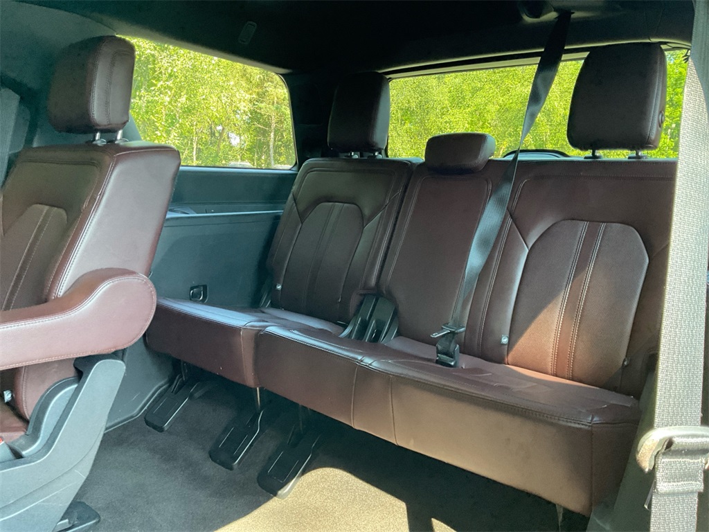 2023 Ford Expedition Limited photo 27
