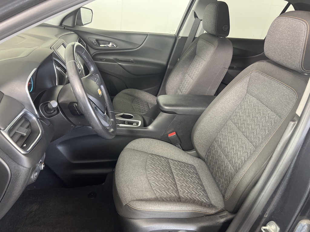 2022 Chevrolet Equinox LT photo 4